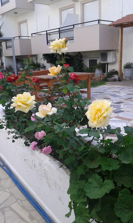 Pension Kyriakos Плакиас Экстерьер фото